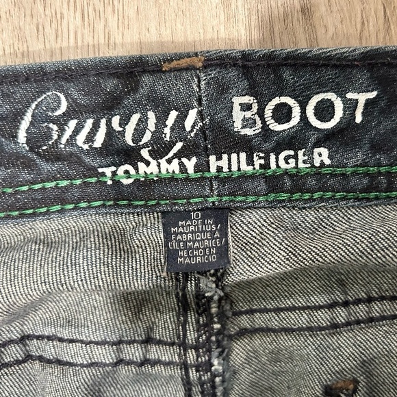 Tommy Hilfiger Curvy Boot Mid Rise Dark Wash Jeans Bootcut Stretch Denim Size 10 - Picture 2 of 12
